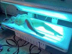 Caught My Wife Masturbating In Tanning Bed So I Came Inside Her