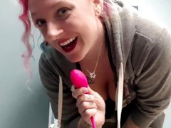 Public Pussy Play at Laundromat