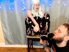 Dominating blonde camgirl makes her slave worship her feet